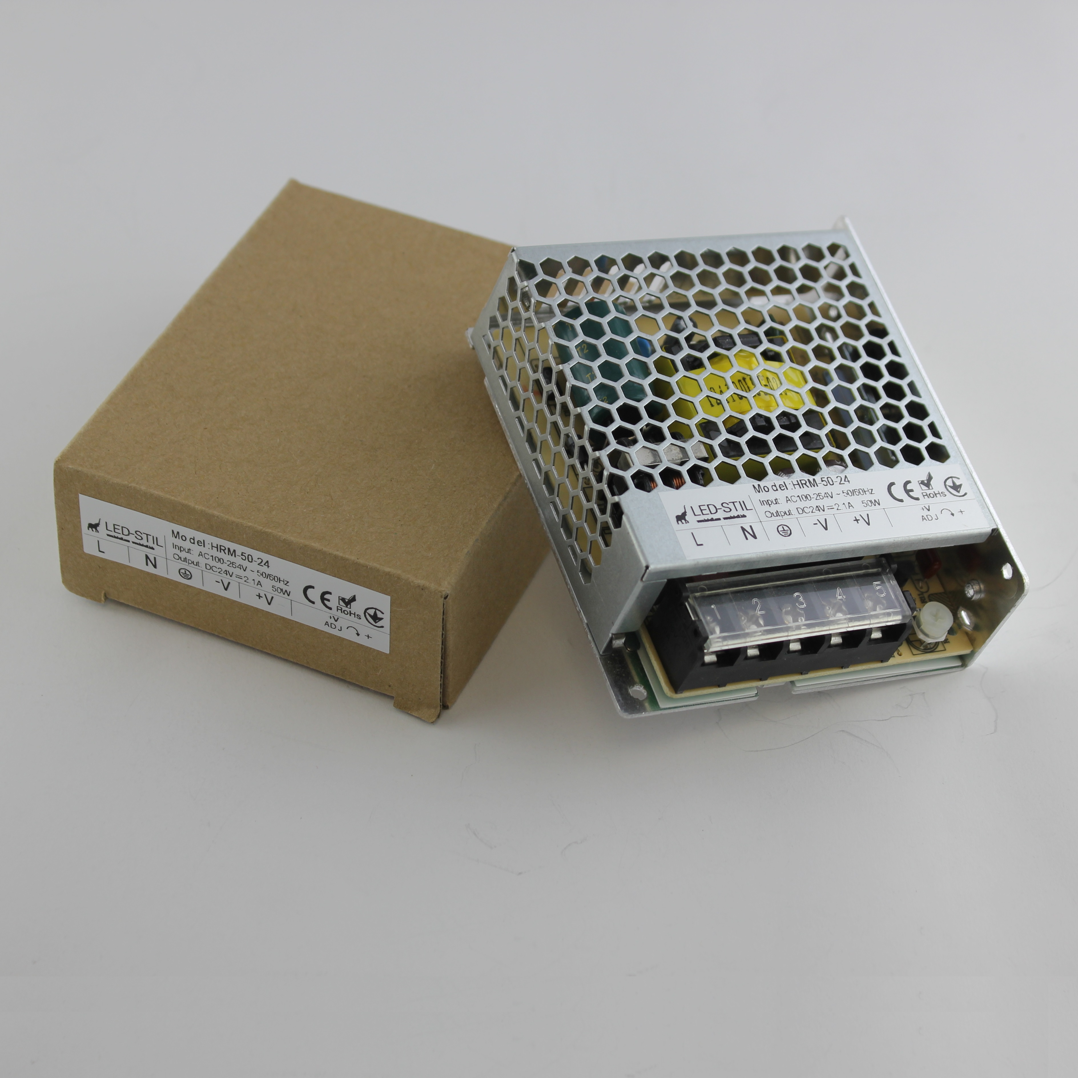 Блок живлення для світлодіодної стрічки 50 Вт 24V IP20