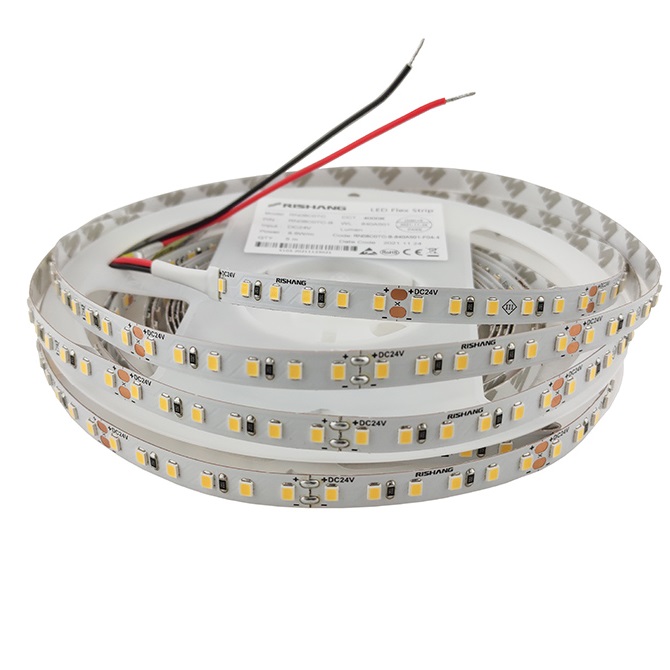 Світлодіодна стрічка RISHANG 6000K, 8,6 Вт/м, 2835, 120 діодів, IP33, 24V, 635 lm, холодне світло