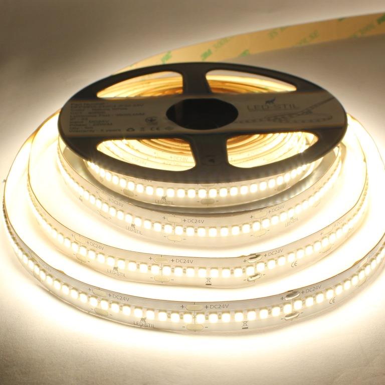 Світлодіодна стрічка LED-STIL 4000K 22 Вт/м 2835 240 діодів IP33 24 Вольти 3600 lm нейтральне світло