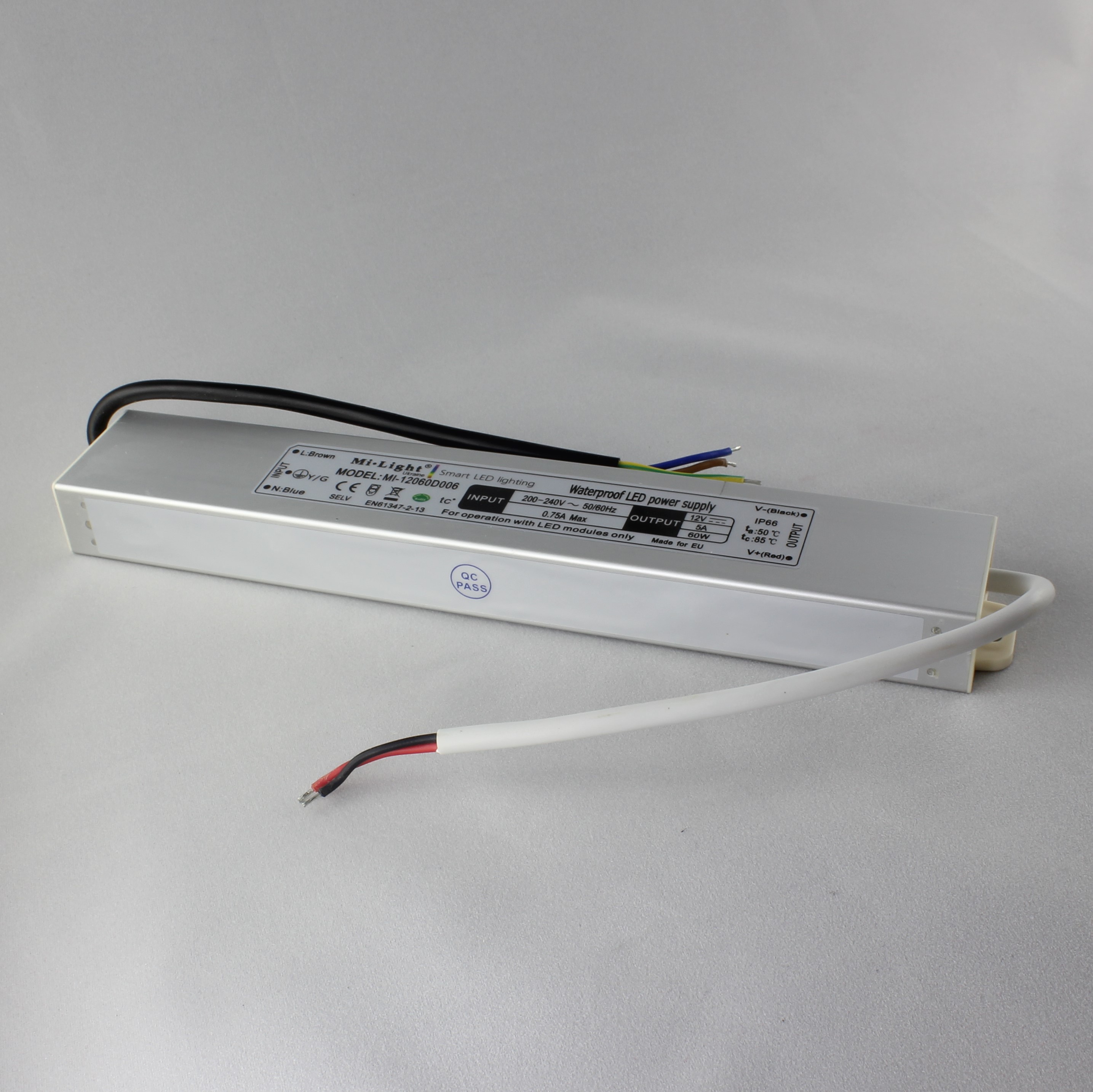 Блок живлення SLIM 60 вт, 12 В, 5 А, ІР66