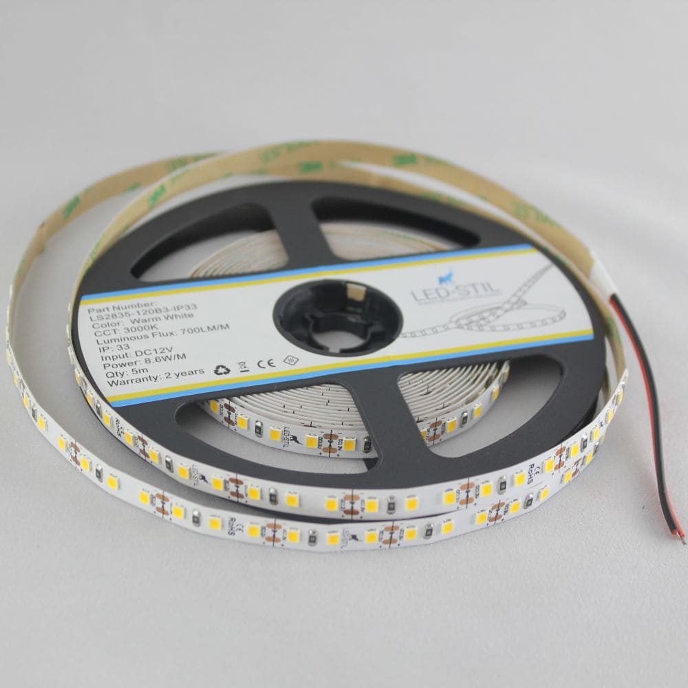 Світлодіодна стрічка LED-STIL 3000K 8,6 Вт/м 2835 120 діодів IP33 12 Вольт 700 lm тепле світло