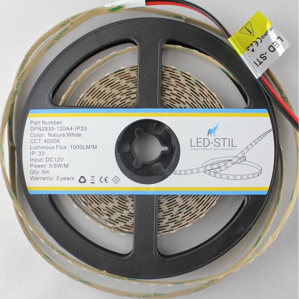 Світлодіодна стрічка LED-STIL 4000K 9,6 Вт/м 2835 120 діодів IP33 12 Вольт 1000 lm нейтральне світло